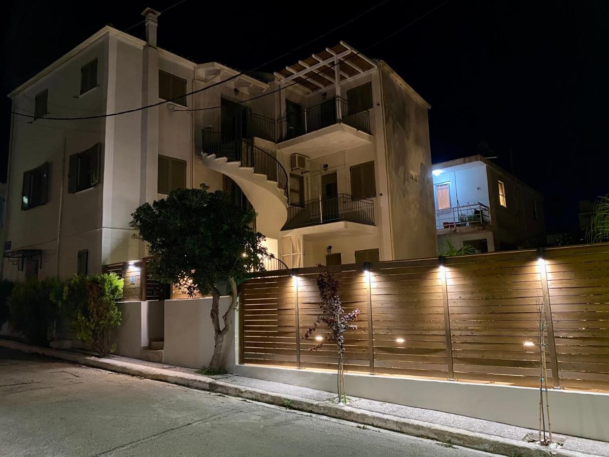 Alkestis Studios Ликсури Екстериор снимка
